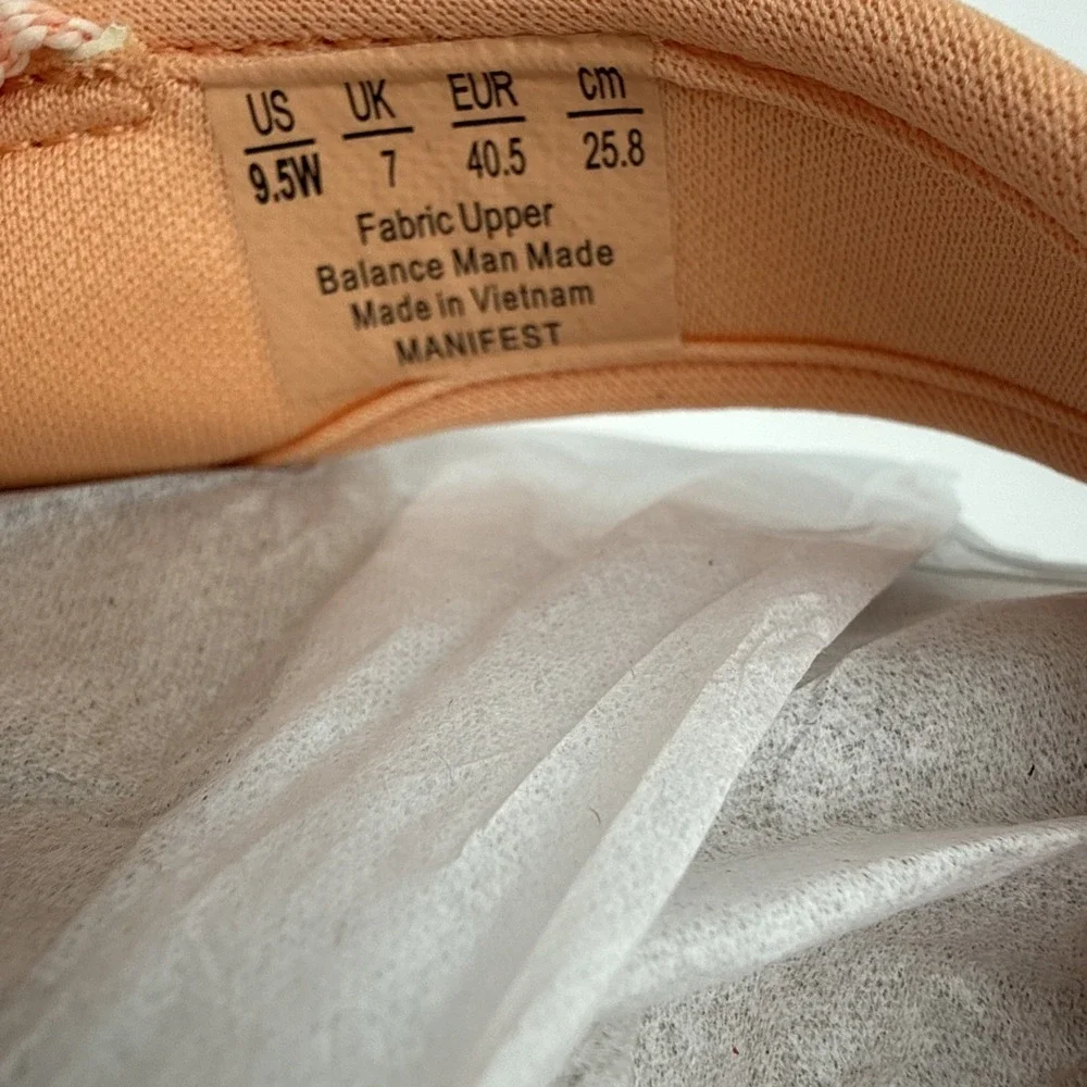 Ryka Women's Manifest‎ Strappy Sport Sandals Size 9.5W Color Peach New